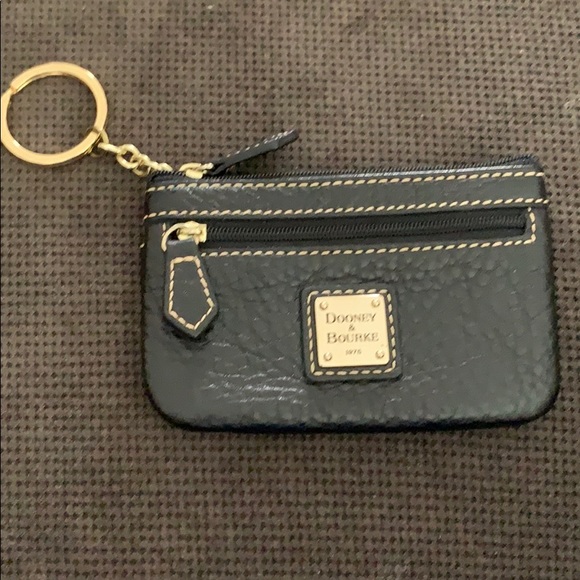 Dooney & Bourke leather card/coin purse - Picture 4 of 4